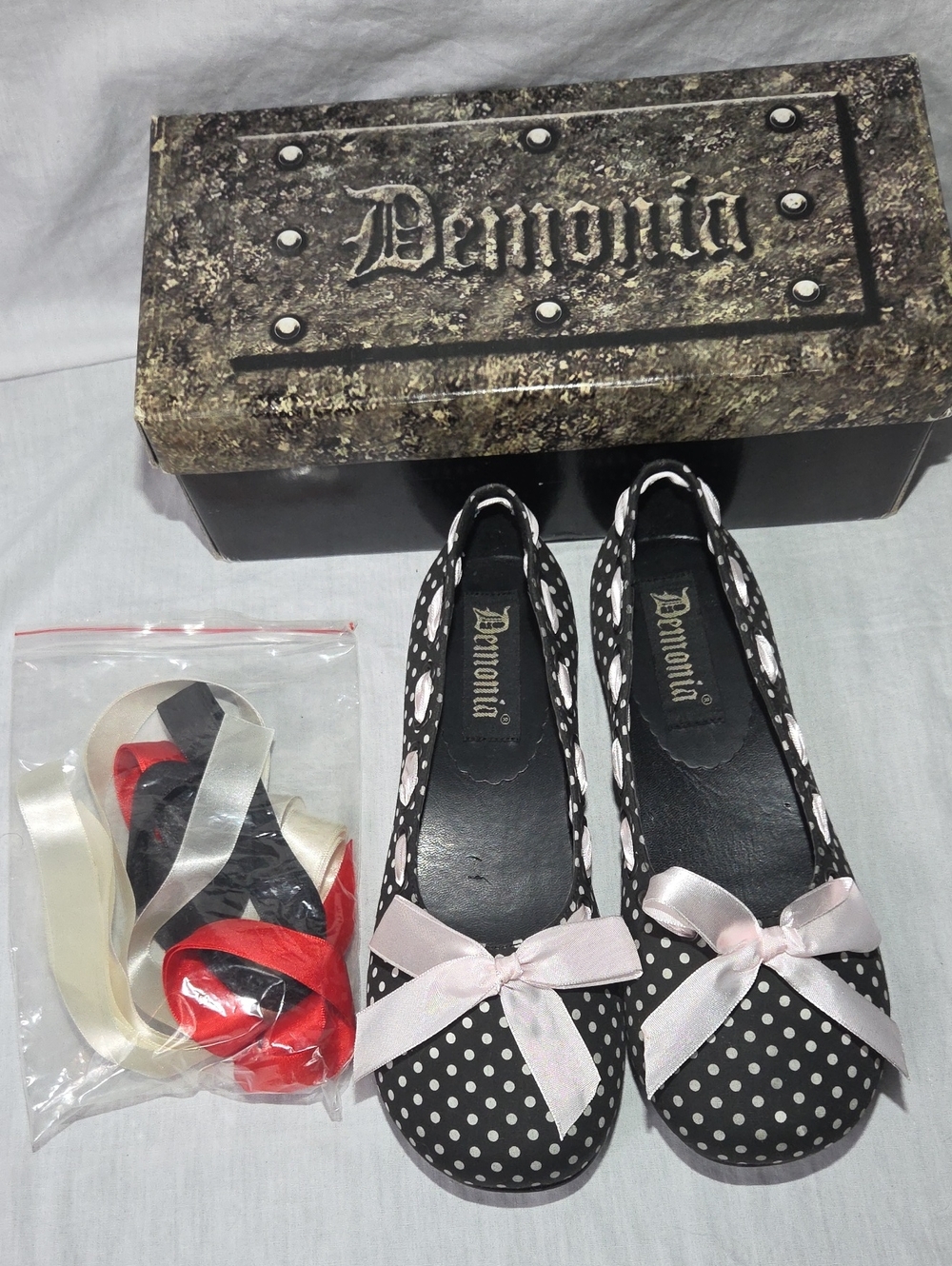 DEMONIA DAISY Black With White Polka Dots W/ Ribbons Bow VEGAN Flats Sz 7 RARE